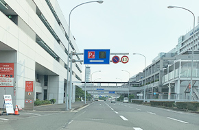 受付駐車場から第2ターミナル駐車場へ